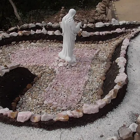 Ecoaldea Vegetariana Y Vegana Espiral * カベセイラス・デ・バスト